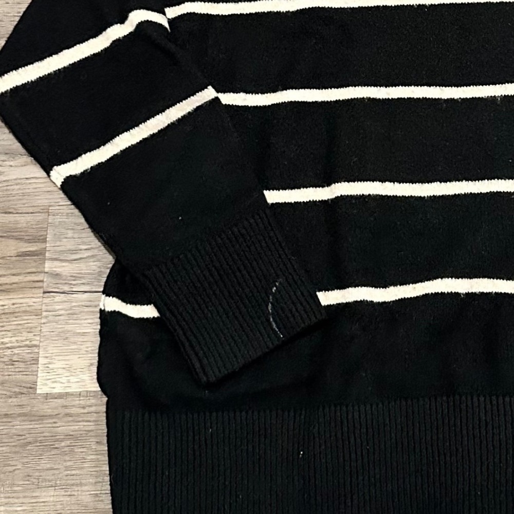 Aerie Womens Black White Striped Crewneck Oversized Knit Sweater Medium - Picture 8 of 8